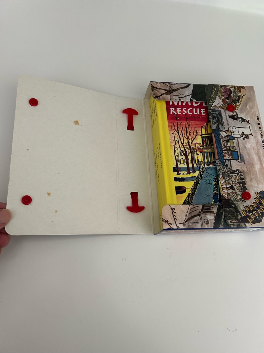 Madeline's Book Collection Hardcover Boxed Set with Handle by Ludwig Bemelmans - Picture 4 of 4